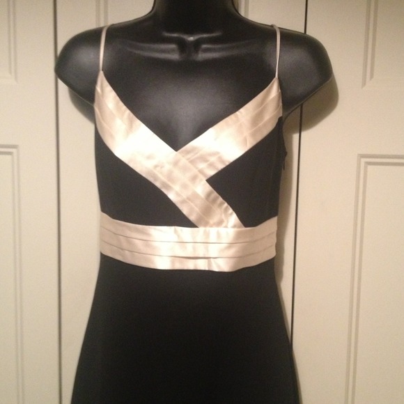 Ann Taylor Dresses & Skirts - PRICE CUT !! Black w/ Ivory trim evening Dress