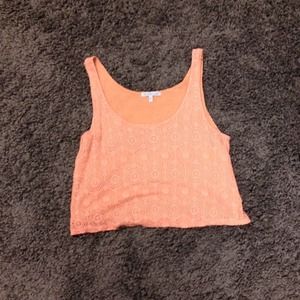 🔹Charlotte Russe crop top