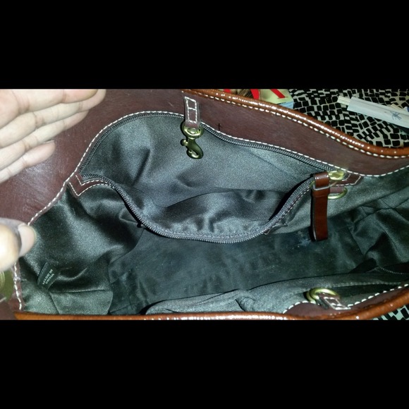 Authentic Beautiful Coach Bucket Like New - Picture 3 of 4