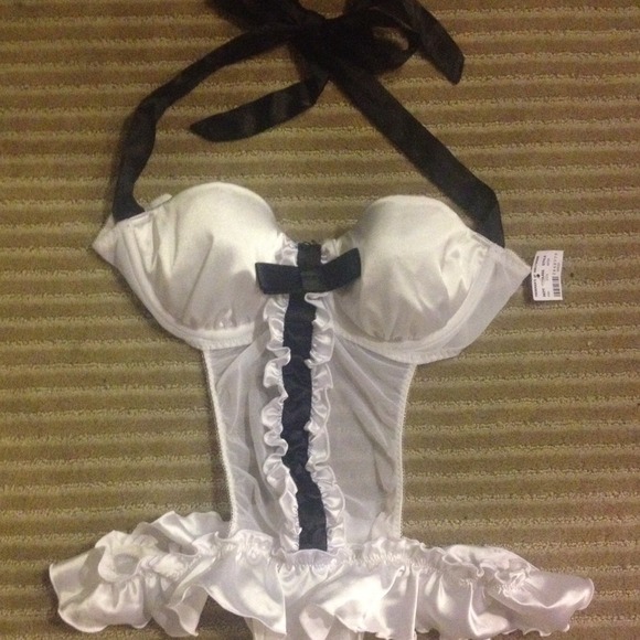 😍😍 Fredrick's of Hollywood