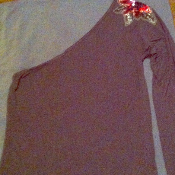 Light gray halter with beautiful sequin flower!