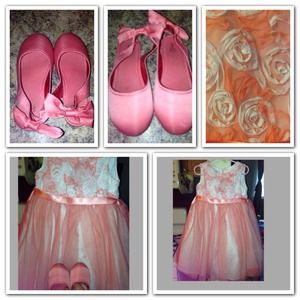 Size 4 toddler fancy princess dress :)