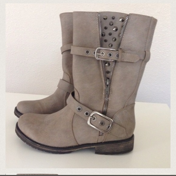 WANT! Please LMK if you find/have these or similar