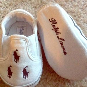 Ralph Lauren sz 1 baby shoes