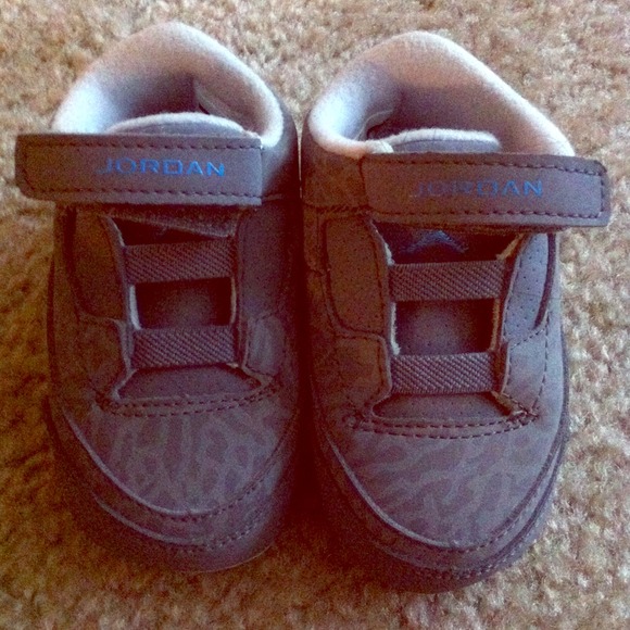 🔥SOLD🔥SOLD🔥Baby Jordan Shoes sz 3c