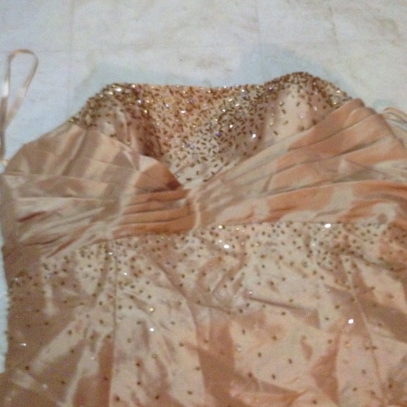 Prom / elegant Dress - Picture 2 of 4