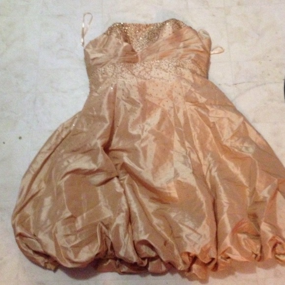 Prom / elegant Dress - Picture 3 of 4