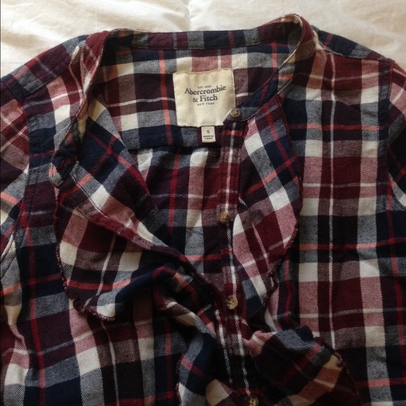 A&F Ruffle Flannel🚫SOLD🚫 - Picture 2 of 2