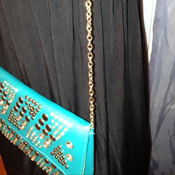 NWT! Stud & Rhinestone Embellished Cross Body Bag - Picture 2 of 4