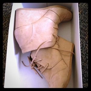 👠👠👠 SALE !!!!👗👗👗👗👜👜 must go !!