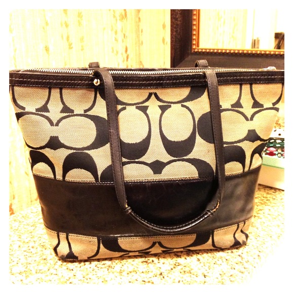 *Authentic Coach Handbag*