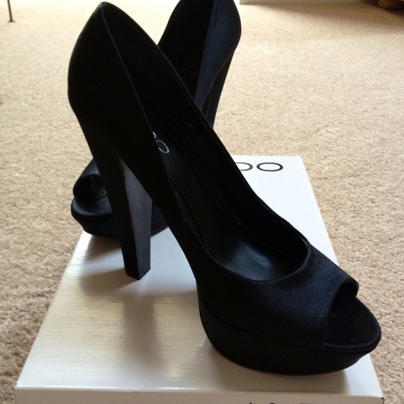 Black Satin Peep Toe Aldo Heels | Poshmark