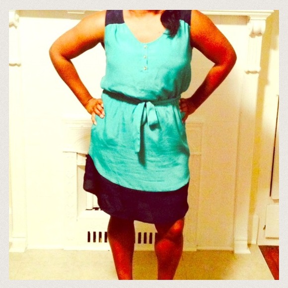 Two-Tone Emerald Green Dress Size Large - Picture 4 of 4