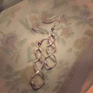 Twist earrings
