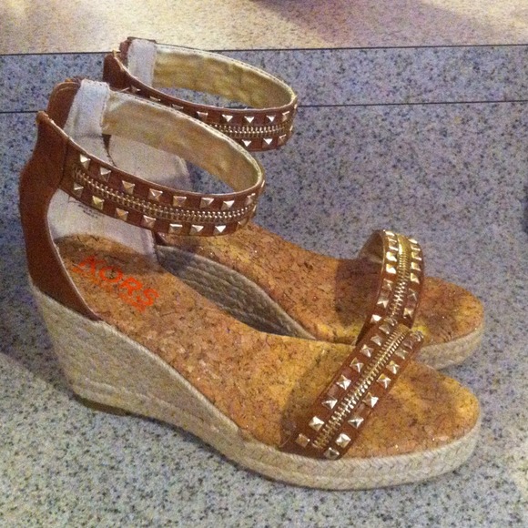 Michael Kors cognac cute new