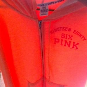 VICTORIA SECRET PINK SWEATSHIRT