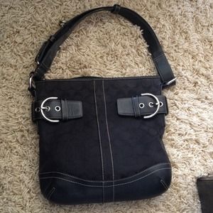 Black medium coach purse