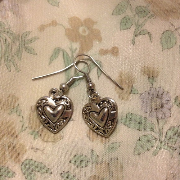 Heart earrings