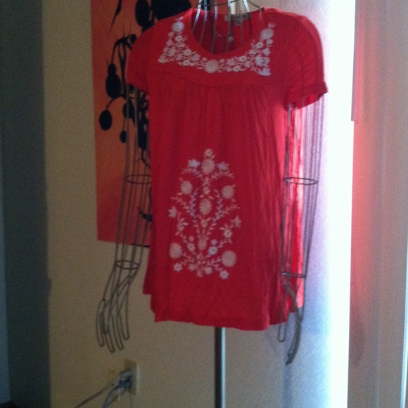 Red/white shirt bundle