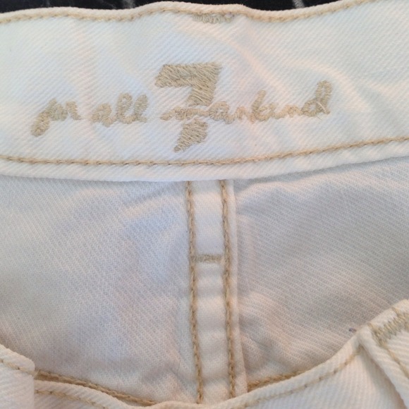 SOLD-7 For All Mankind White Jeans size 30 - Picture 2 of 4