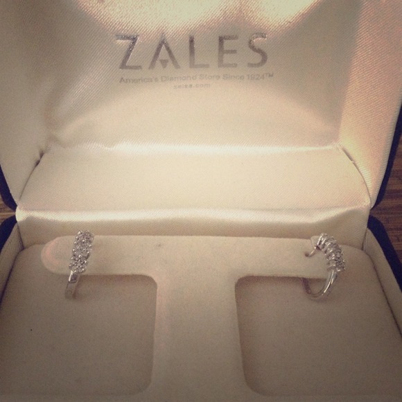 Diamond earrings