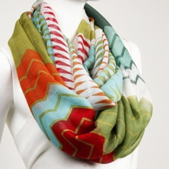 Accessories - ❤Host Pick❤Infinity Scarf