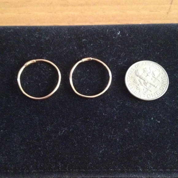14K Gold hoop earrings