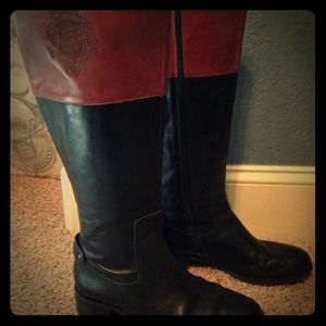 Gorgeous Boots by Etienne Aigner