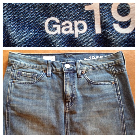 ❌SOLD❌GAP jean miniskirt