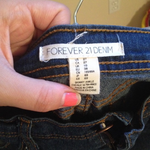 Forever 21 jeans - Picture 3 of 3