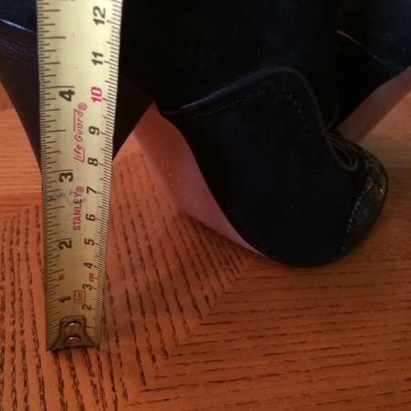 High heals - Picture 4 of 4