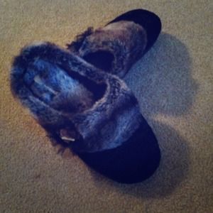 Vera wang slippers