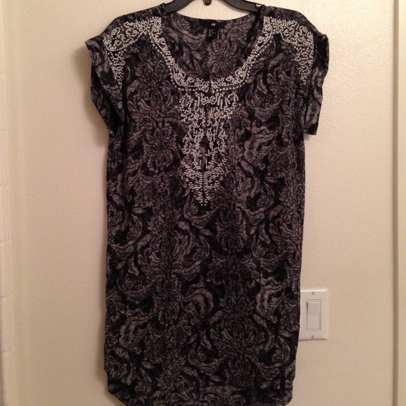 SOLD🚫 H&M Tunic (sz 2)🚫