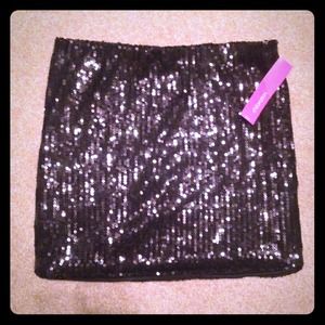 ❎BUNDLED❎Black Sequin Mini skirt