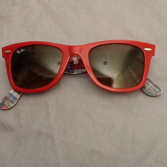 Ray-Ban Sunglasses ***RARE PRINT!!!!*** - Picture 3 of 4