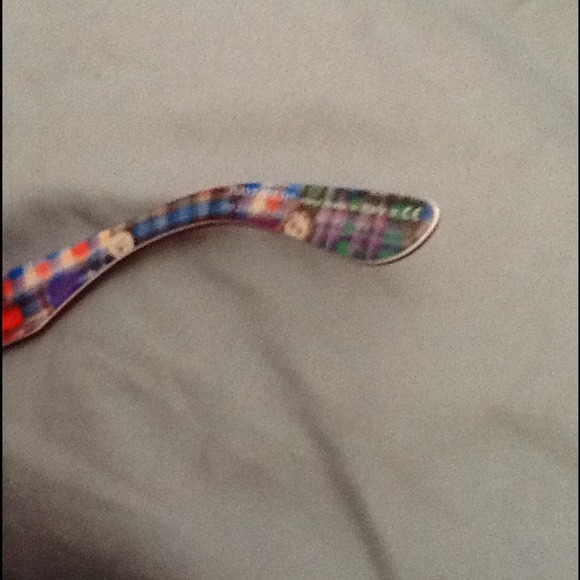 Ray-Ban Sunglasses ***RARE PRINT!!!!*** - Picture 4 of 4