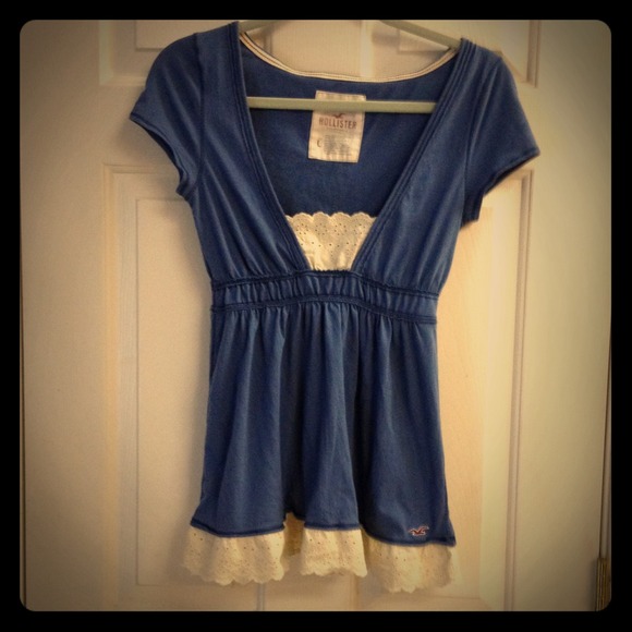 Blue Hollister Top