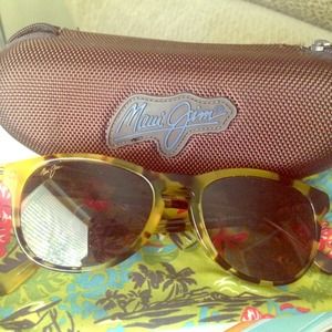 🐾🐱Cat-Eye Sunglasses🐱🐾 Maui Jim