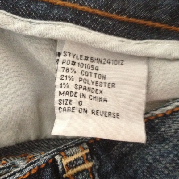 Jeans - Picture 2 of 4