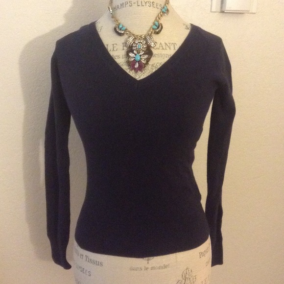 👍bundled 👍Zara knit sweater