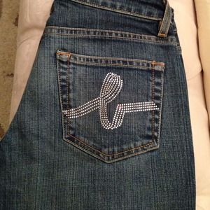 Bebe jeans!