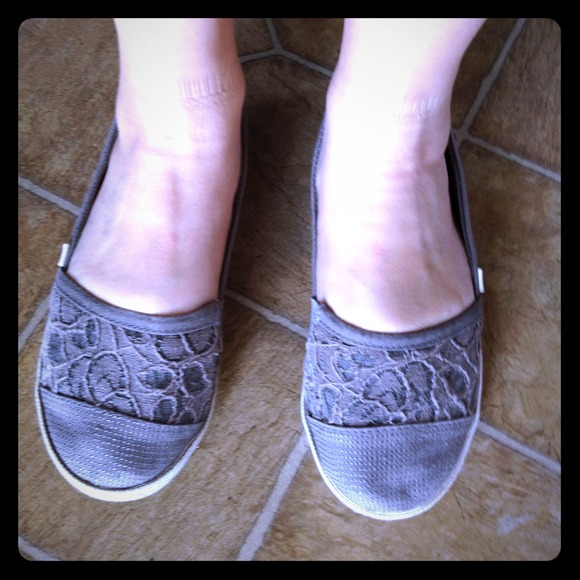 Grey lace flats