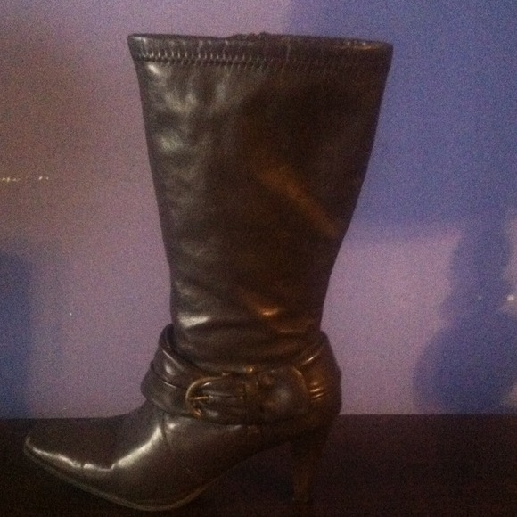 Women's boots