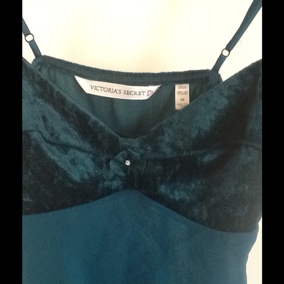 REDUCED******Victorias Secret nightie - Picture 2 of 2