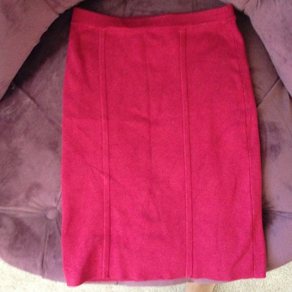 bcbg maxazria skirt - Picture 2 of 4