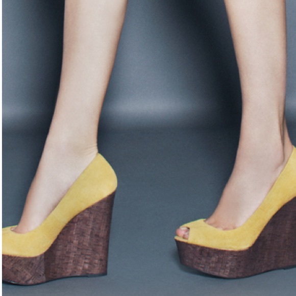 Tan Cork Wedges - Picture 3 of 3