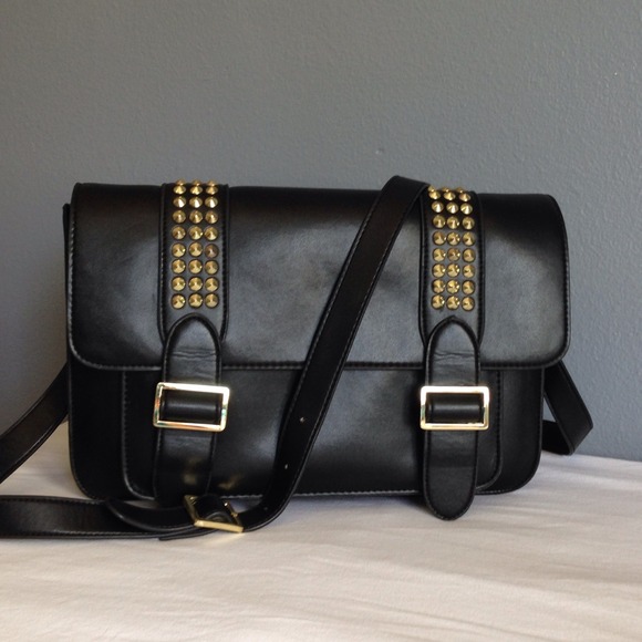 🚫SOLD🚫 Steven by Steve Madden cross body