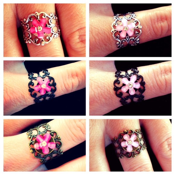 Buy 2 Get 3 FREE! Floral adjustable ring - Picture 1 of 3