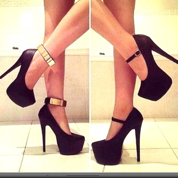 Sparkly black pumps with strap ;) - Picture 3 of 3