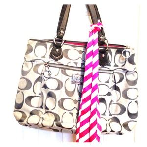 BRAND NEW coach purse